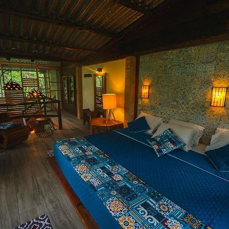 Jamu Lodge Puerto Montufar Exterior foto