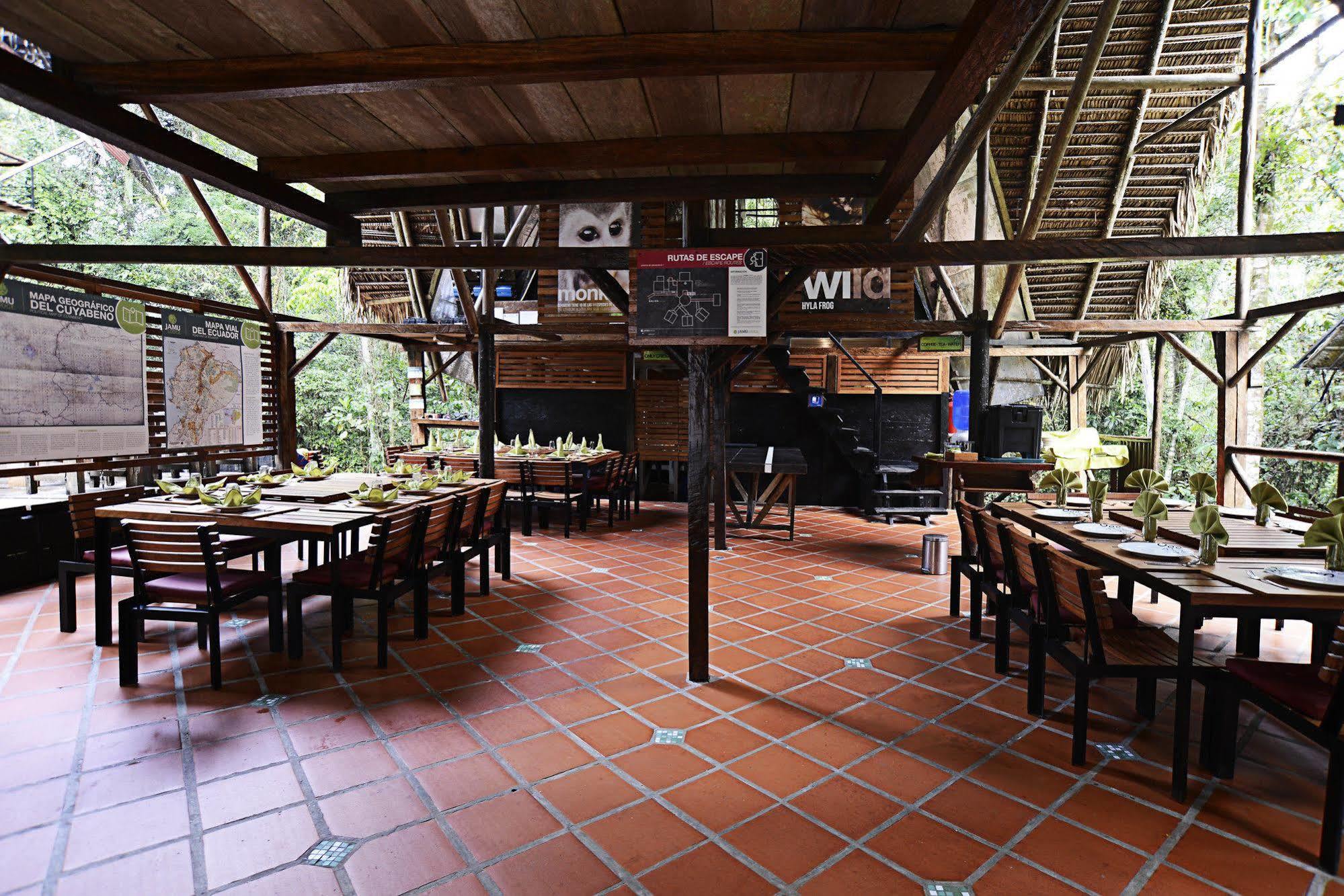 Jamu Lodge Puerto Montufar Exterior foto
