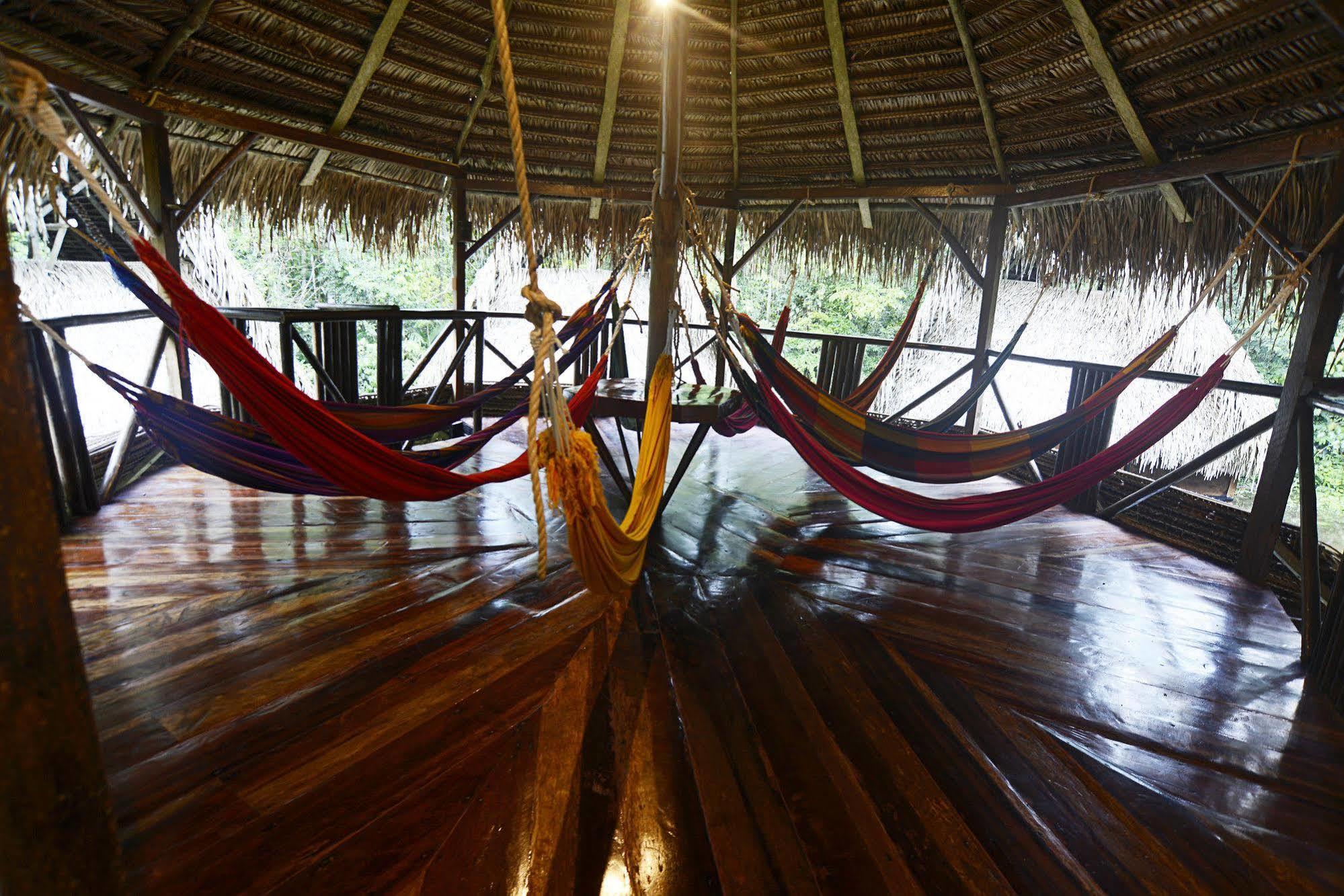 Jamu Lodge Puerto Montufar Exterior foto