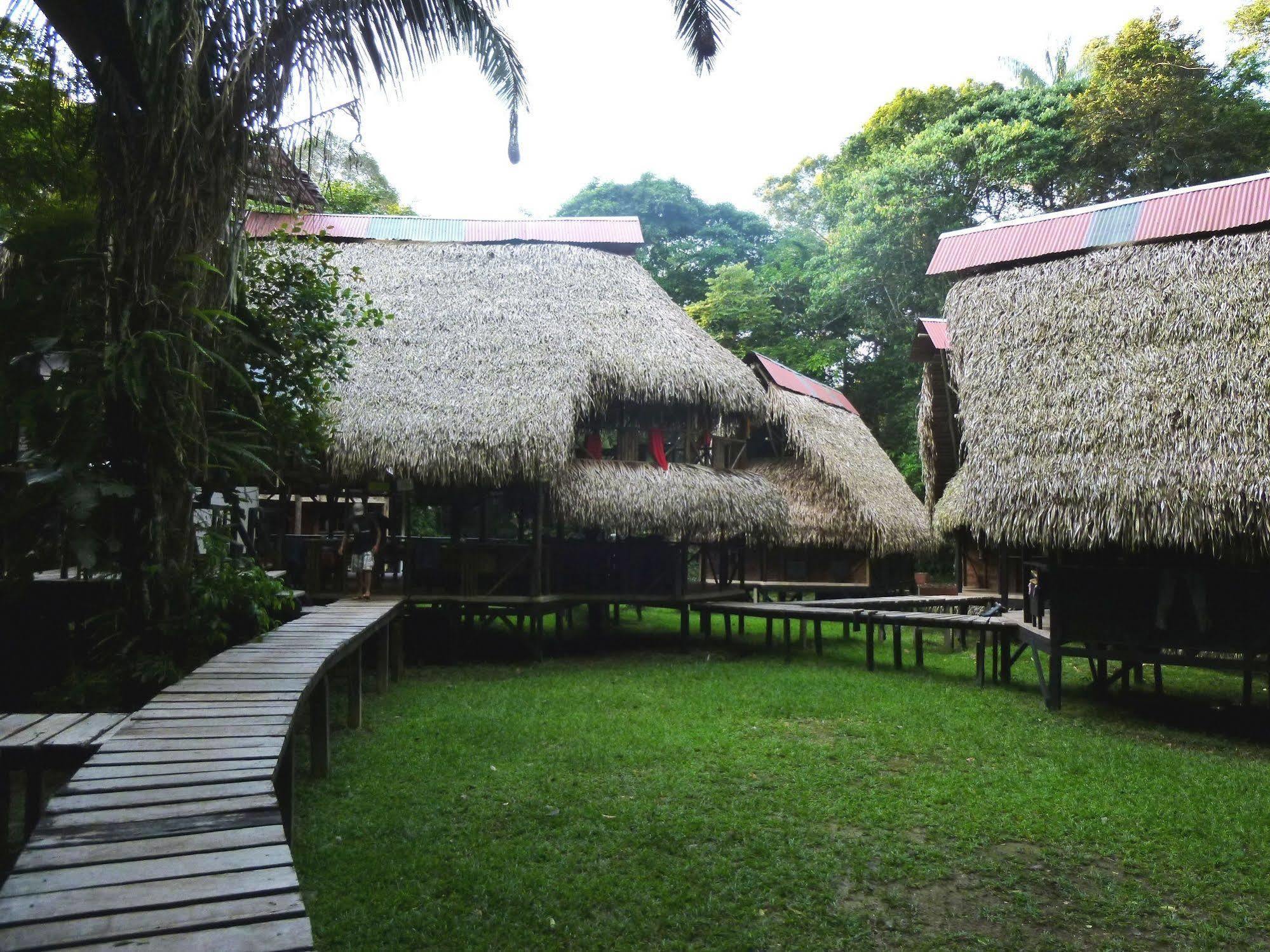 Jamu Lodge Puerto Montufar Exterior foto