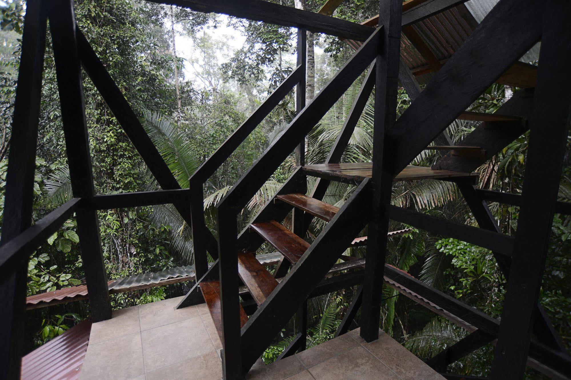 Jamu Lodge Puerto Montufar Exterior foto